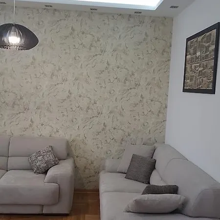 Iris Apartment
